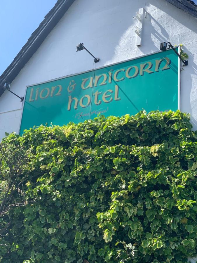 Lion And Unicorn Hotel Thornhill  Kültér fotó